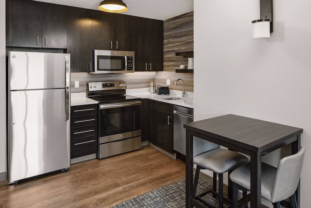 Residence Inn by Marriott Detroit Farmington Hills, Farmington, photo 6