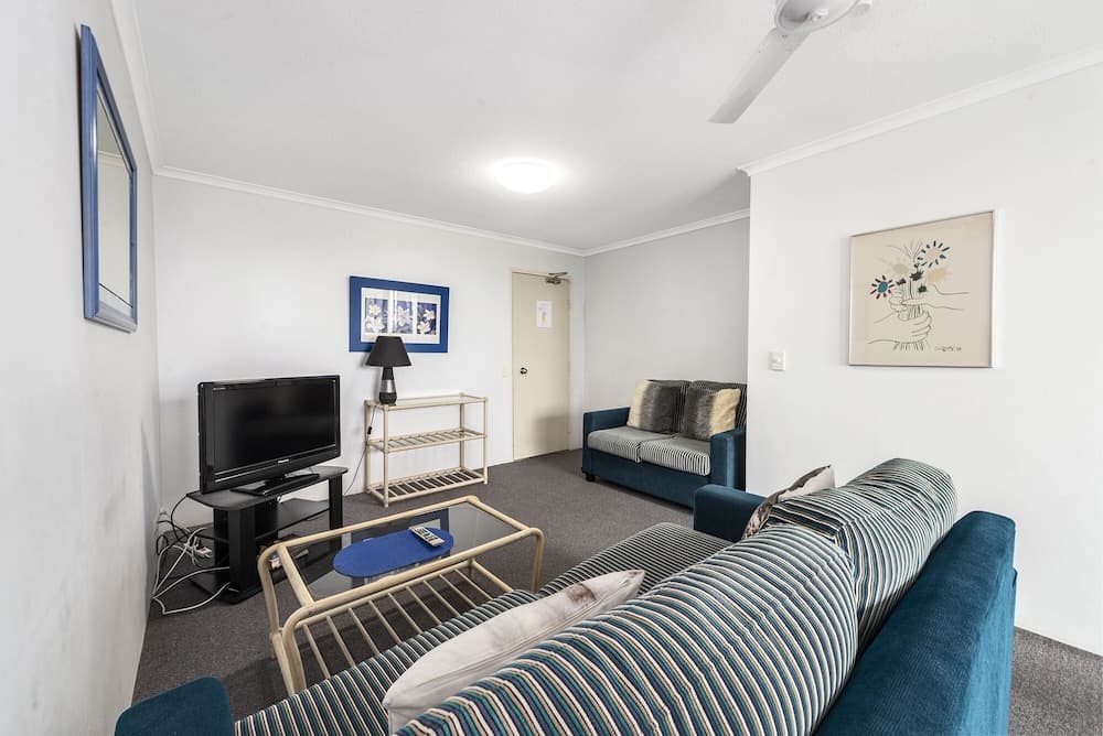 Sandpiper Apartments, Broadbeach, photo 2
