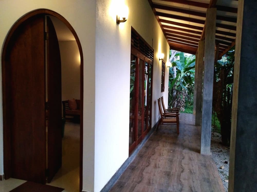 SKY Residencies, Hikkaduwa, photo 2