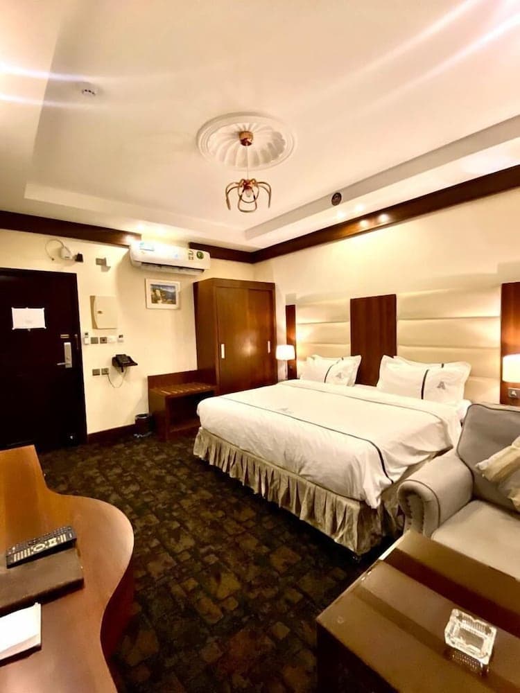 Aral Hotel, Tabuk, photo 4