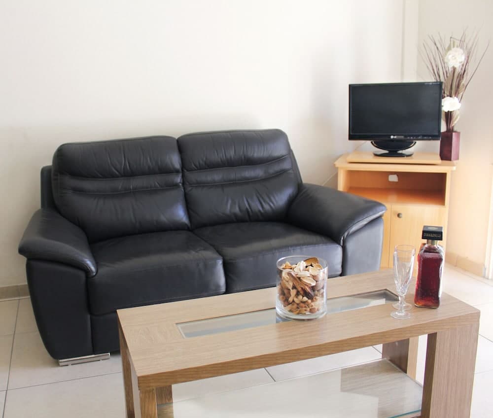 St. Mamas Hotel Apartments, Larnaca