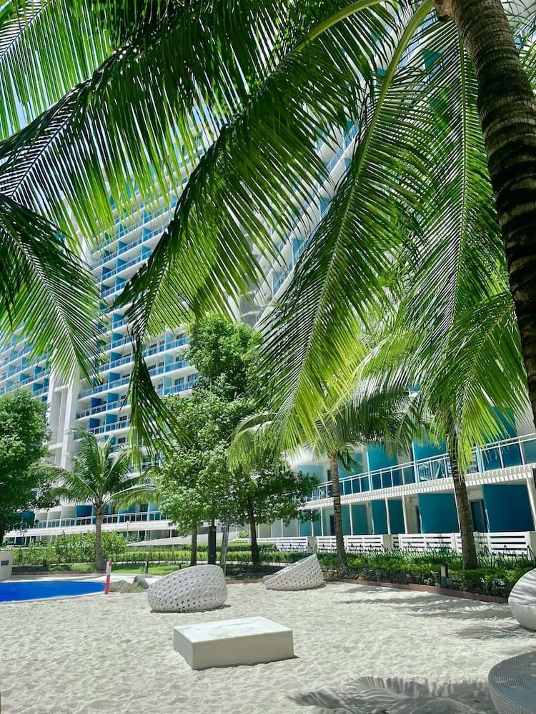 Azure Urban Resort by Adam's Crib, Parañaque, photo 6