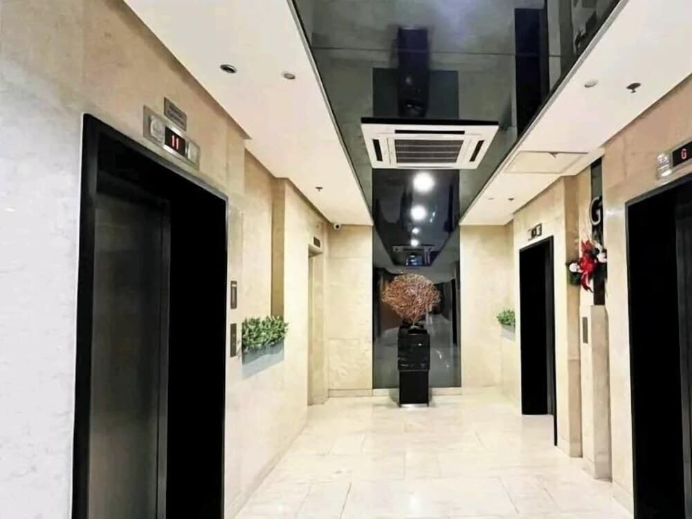 Shore  Residences Near MOA, Manila
