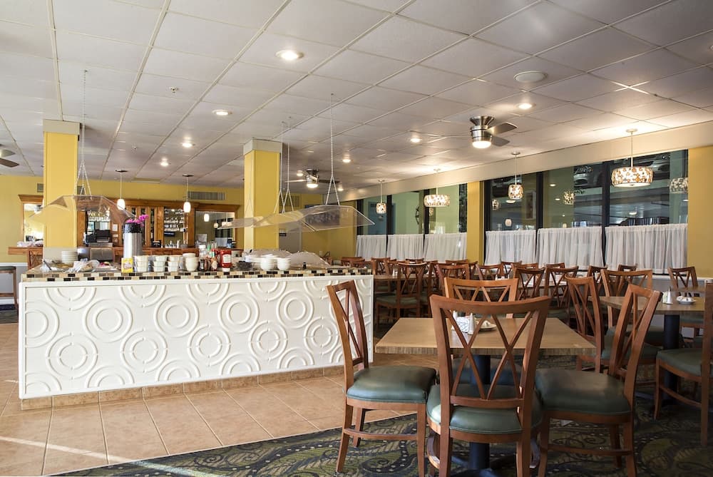 Grande Shores Ocean Resort, Myrtle Beach, photo 3