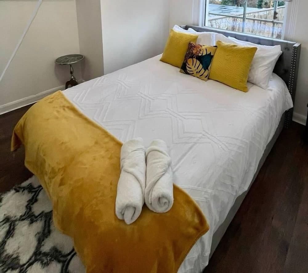 Tottenham City Stays (Opposite Seven Sisters Train Station), London