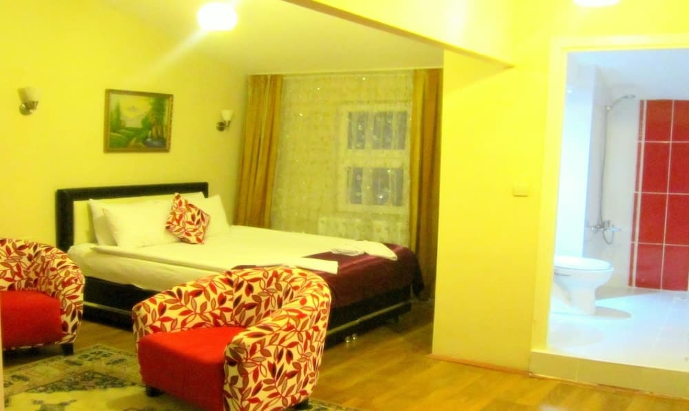 Hotel room at By Pera Suites