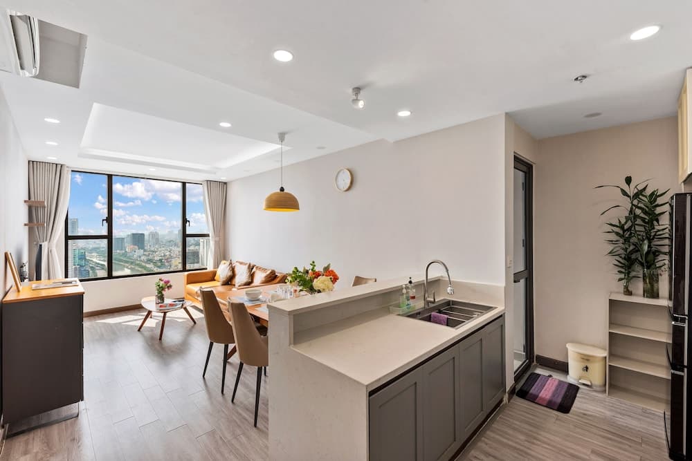 REM Rivergate Garden Pool Signature Apartments, Ho Chi Minh City, photo 4