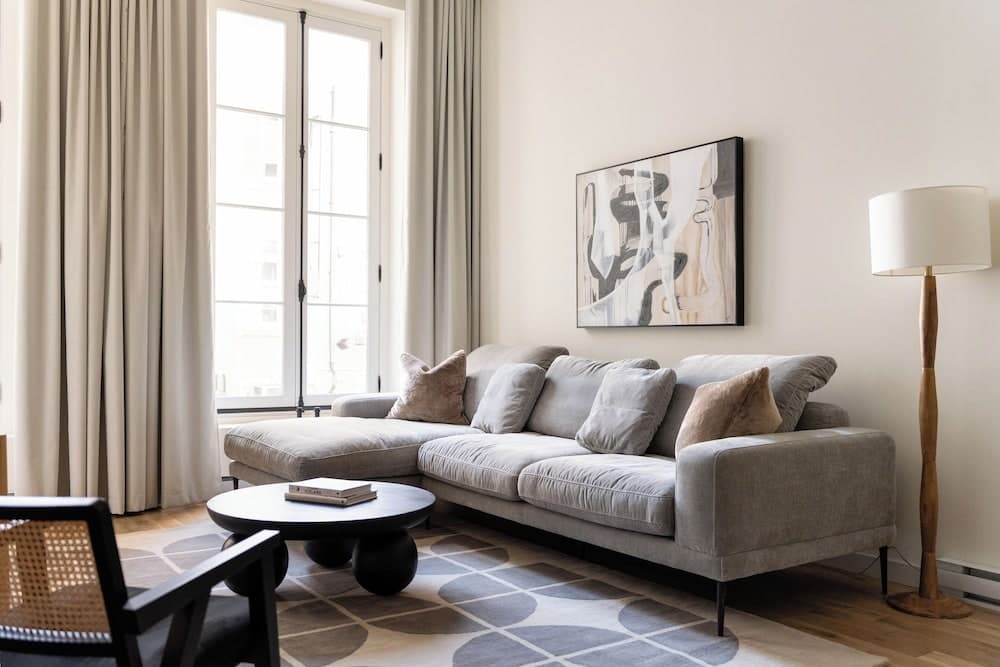 Maison Place Jacques-Cartier by Luxury In Transit, Montreal, photo 6