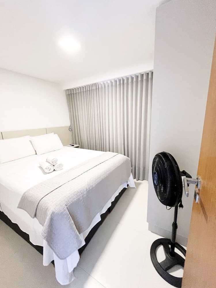 Dutra Ocean Flat By DayByDay, Joao Pessoa