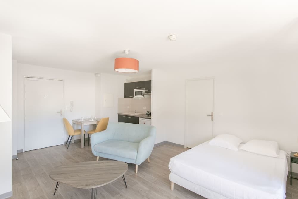 ZENAO Appart'hotel Albi, Albi, photo 5