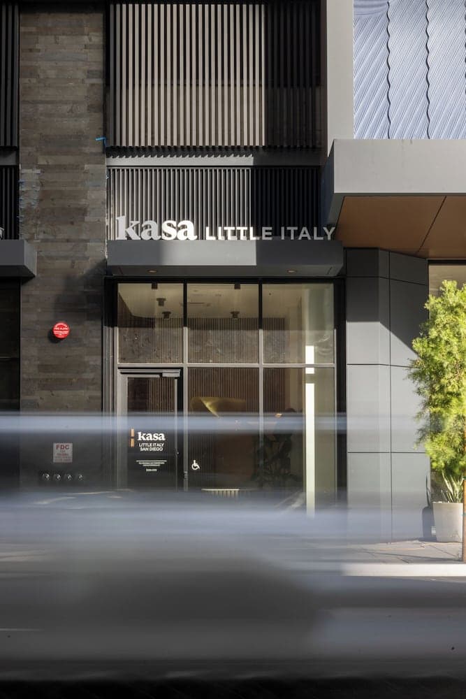 Kasa Little Italy San Diego, San Diego