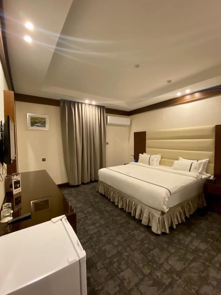 Aral Al-Sahrawiyyah Hotel Apartment, Tabuk