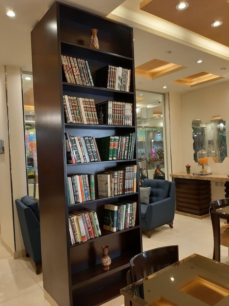 Alsaraya Hotel Suites, Tabuk, photo 3