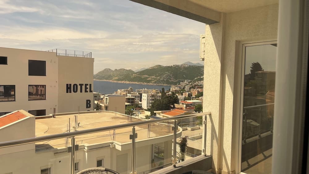 Elma Hotel, Bar, photo 3