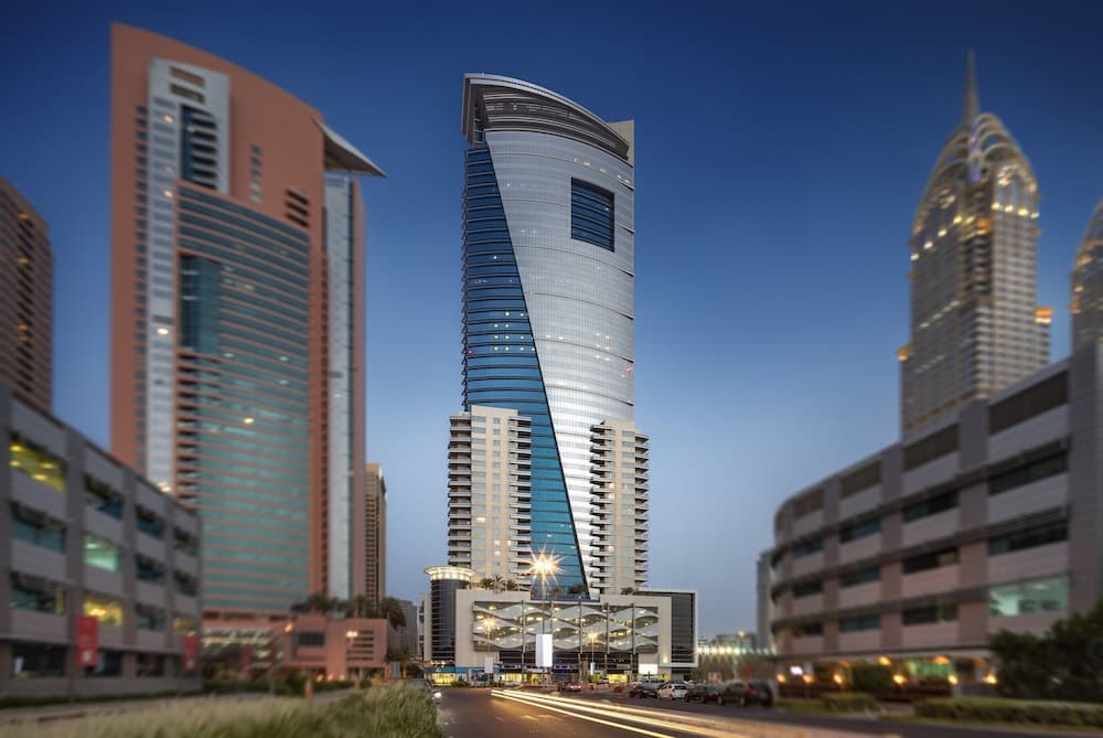 Staybridge Suites Dubai Internet City by IHG, Dubai
