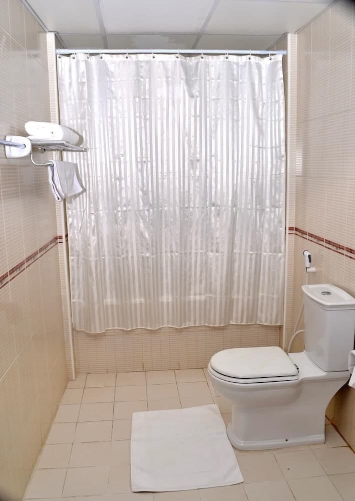 Sara Hotel Apartment, Ajman, photo 2