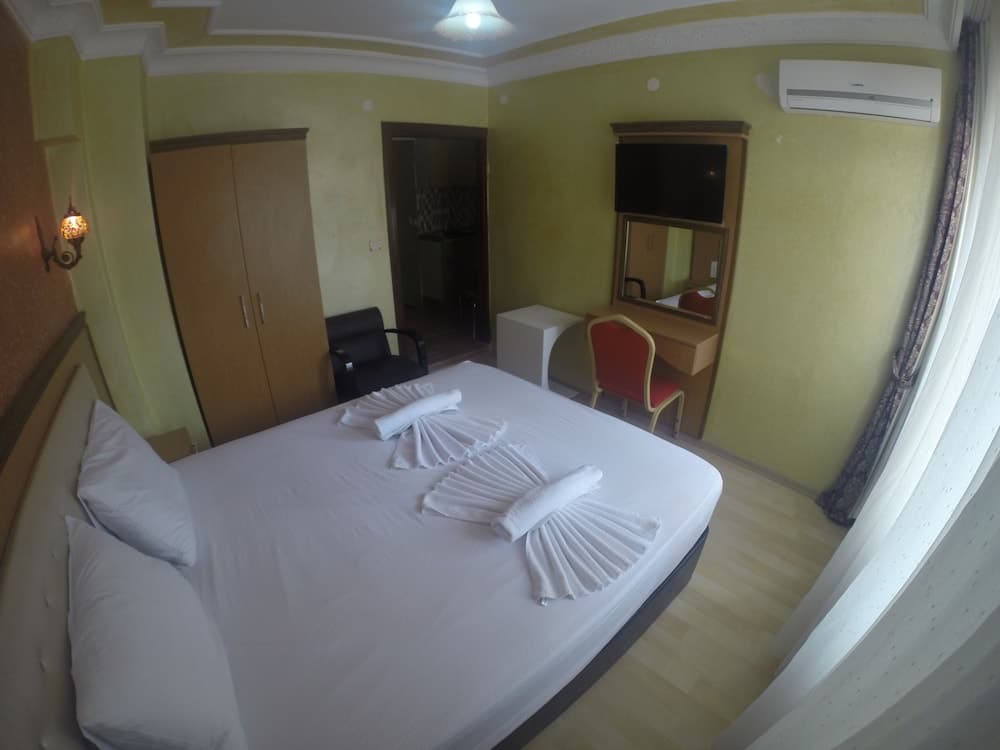 Arat Apartments Suites, Istanbul, photo 5