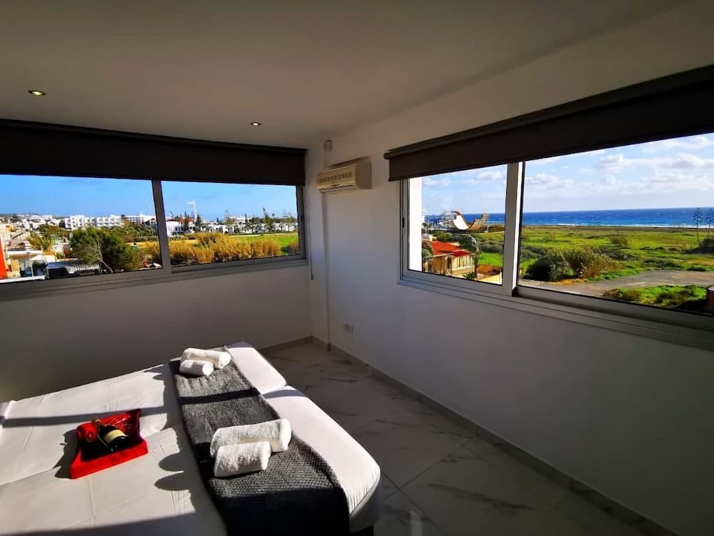 Nissi Adonis Suites, Ayia Napa