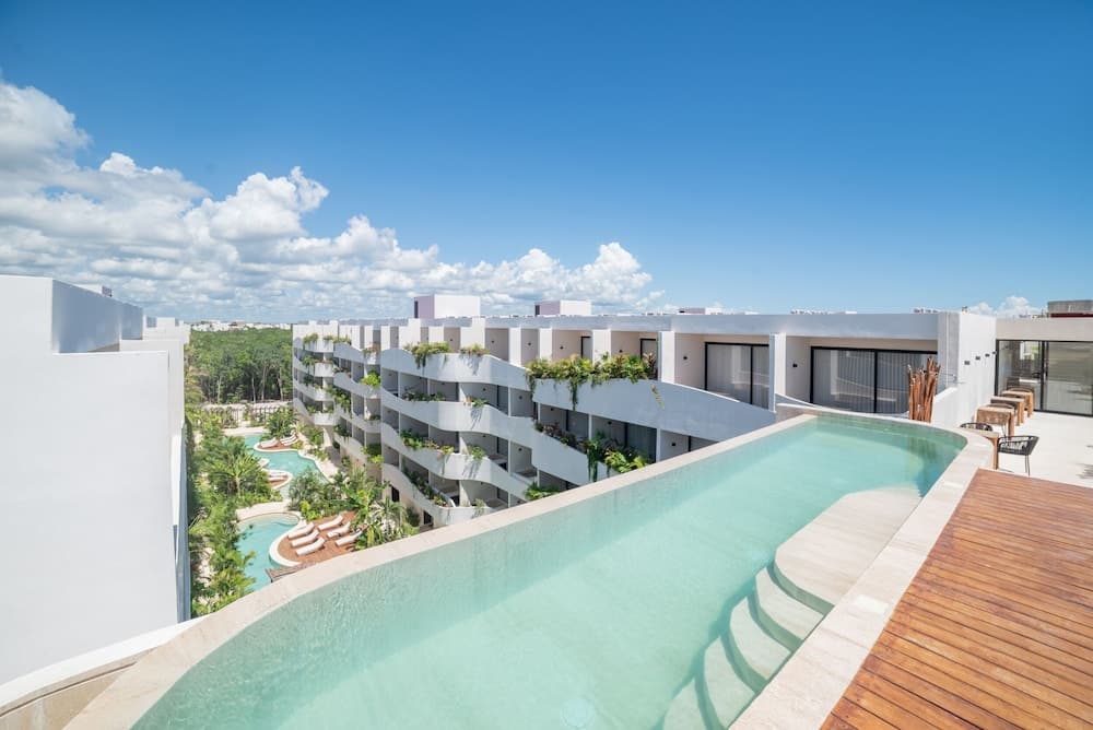 Emmare, Tulum