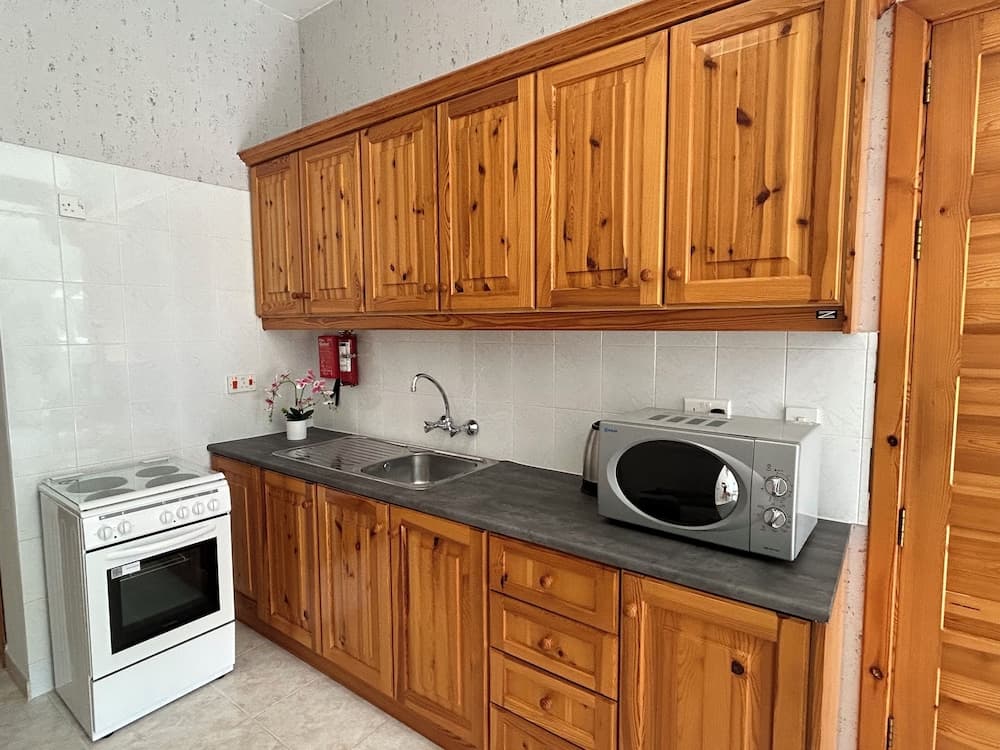 Arzella Apartments, Munxar, photo 2