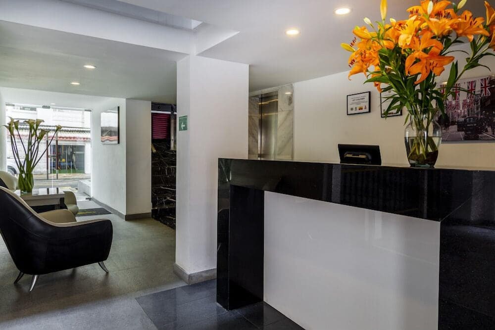 Apartasuite Edificio Monir, Bogotá, photo 2
