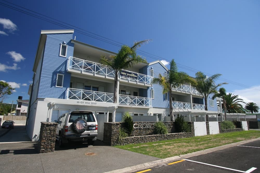 Crowsnest Apartments, Whitianga