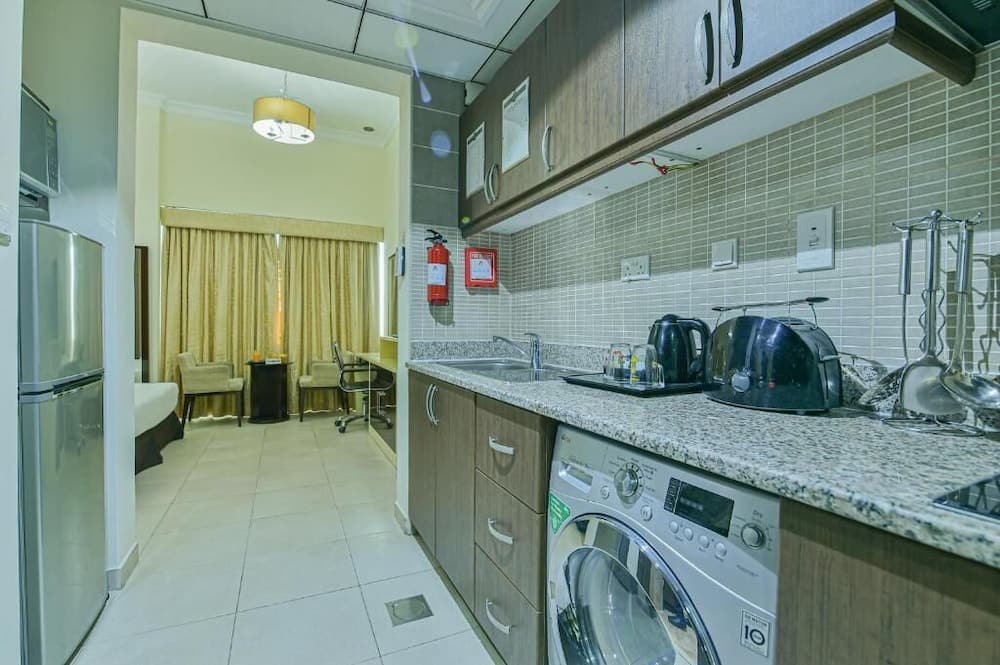 VISTA HOTEL APARTMENTS, Dubai, photo 5