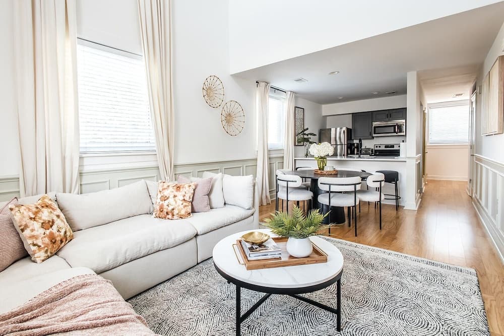 360 King, Charleston