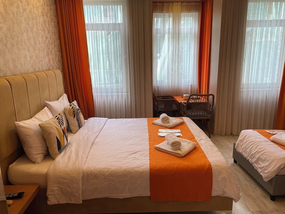 aura, Istanbul, photo 6