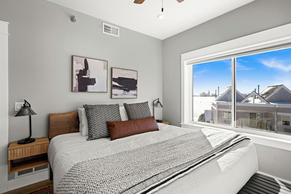 Dragestil 713 Duluth Condos, Duluth, photo 5