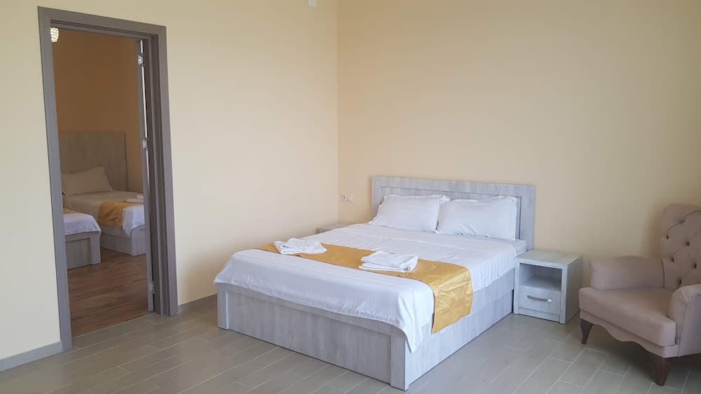 Nakashidzes Apartments, Batumi, photo 5