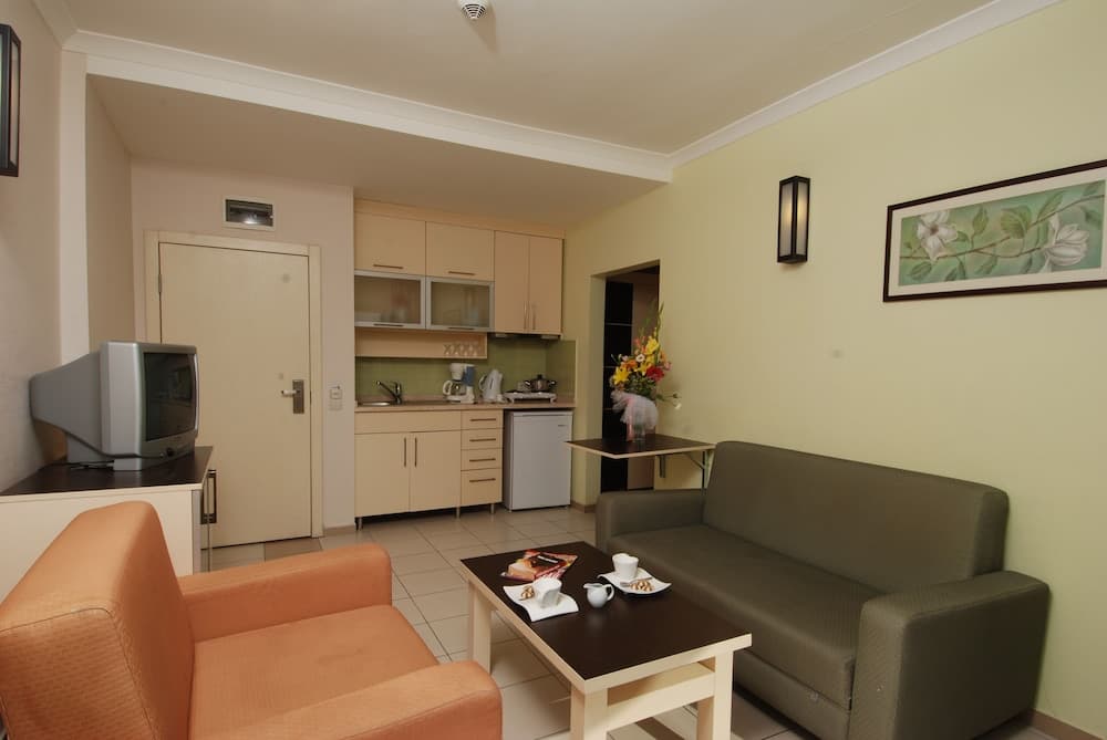 Okan Tower Apart Hotel, Alanya, photo 6