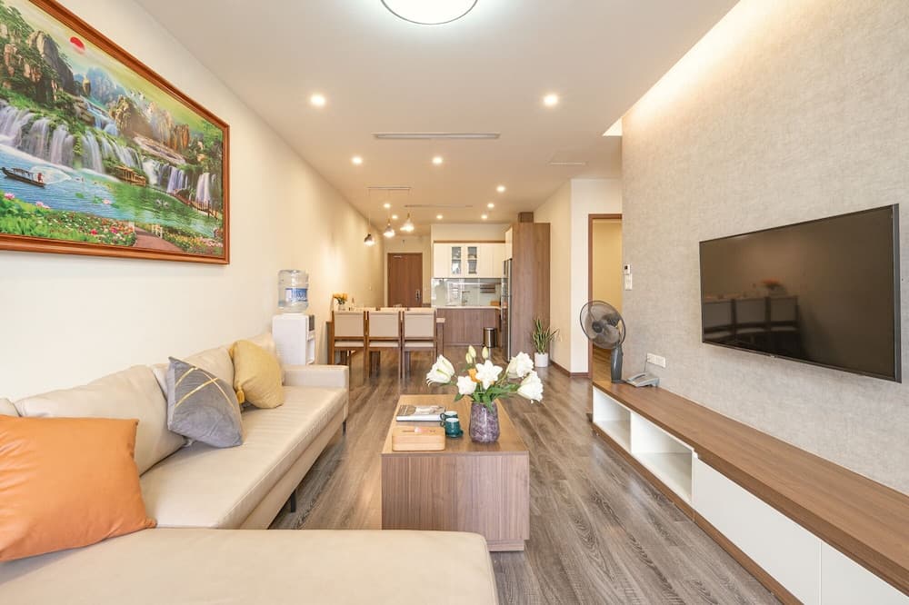 Luxe Paradise Suites Tay Ho, Hanoi