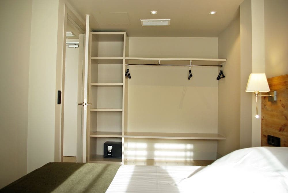 Aparthotel Arrels d'Empordà, Palafrugell, photo 6