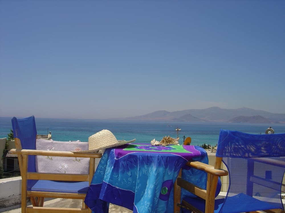 Pyrgos Beach Studios, Naxos, photo 6