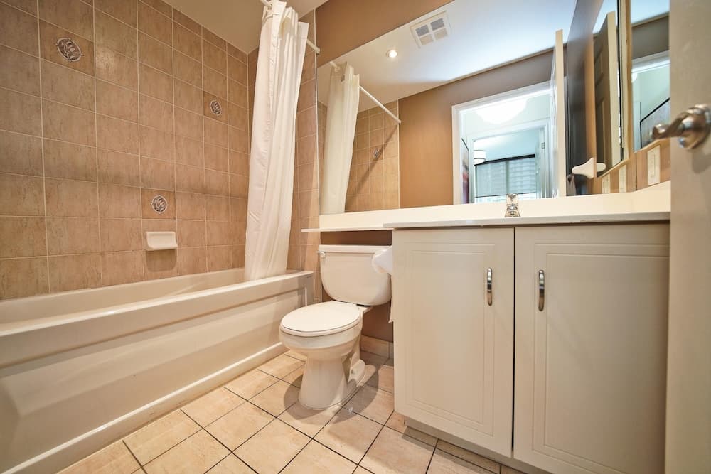 King West Prime Suites, Toronto, photo 3