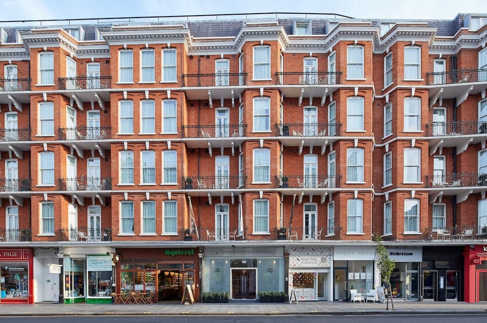 Cheval Harrington Court at South Kensington, London