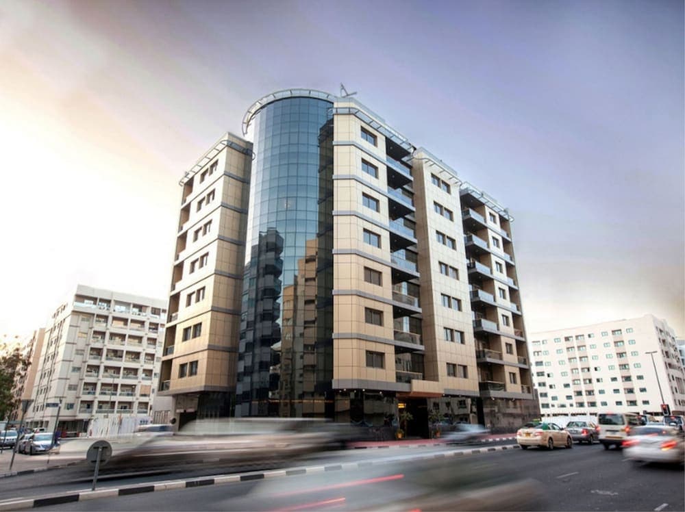 Xclusive Maples Hotel Apartment, Dubai