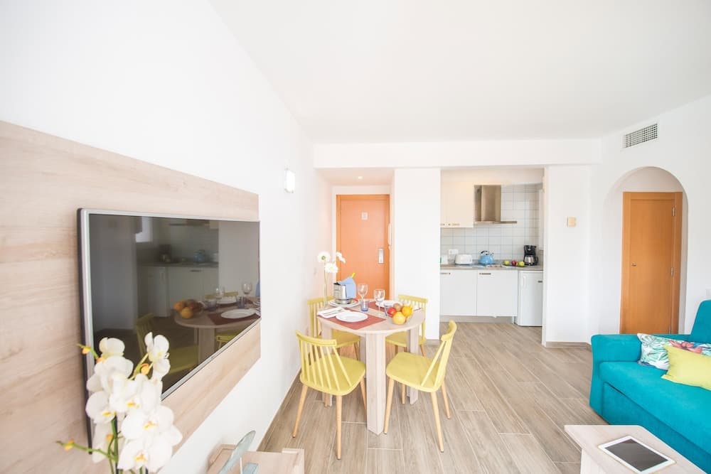 Flipflop Surfing Playa Apartments, Calvia, photo 5