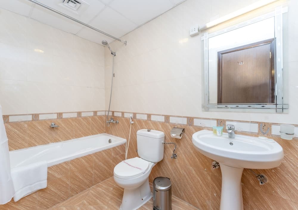 Bathroom at City Stay Premium Hotel Apartments