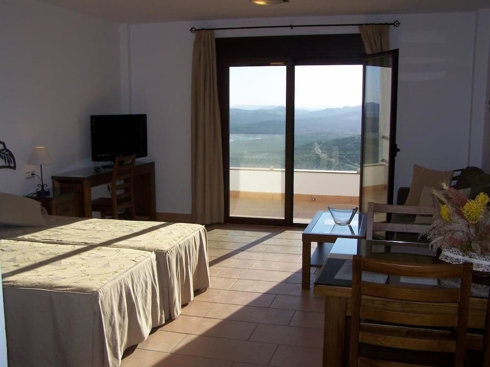 Los Castillarejos Apartamentos Rurales, Luque, photo 4