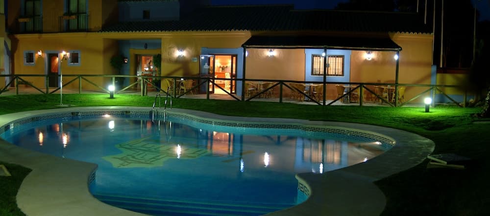 Aparthotel La Espadaña, Rota