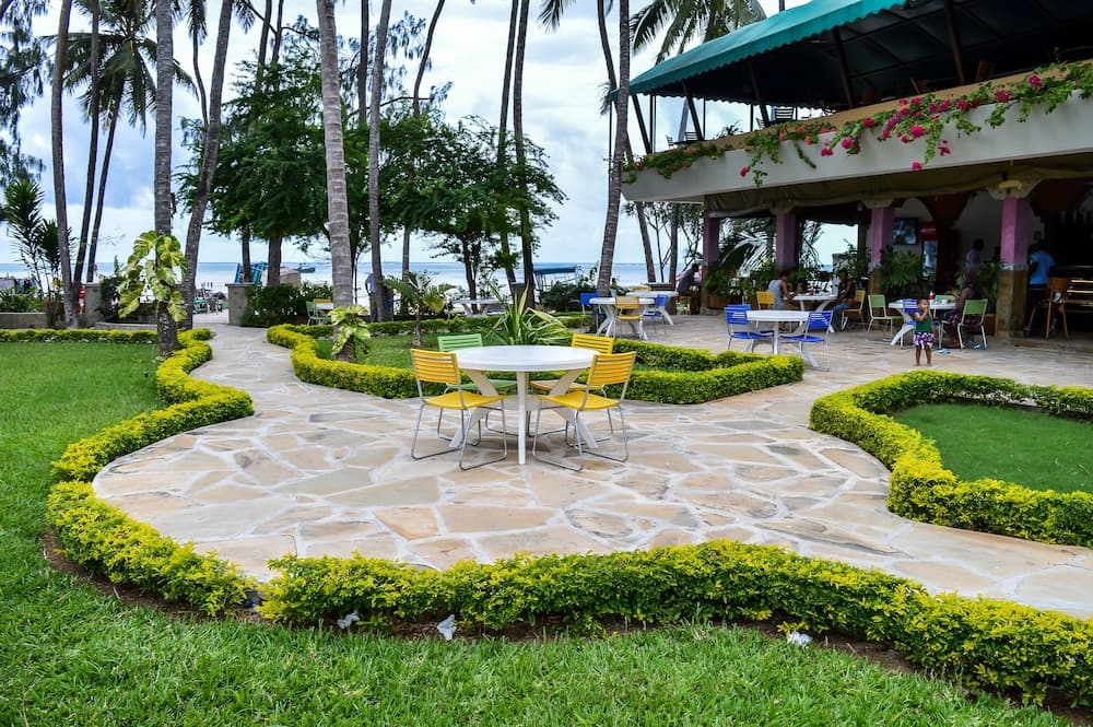 Lido Beach Resort, Mombasa