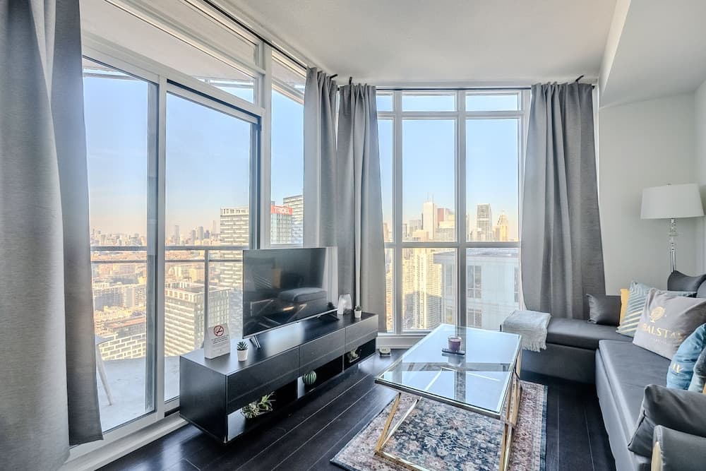 Elegant Downtown Apartments, Toronto, photo 5