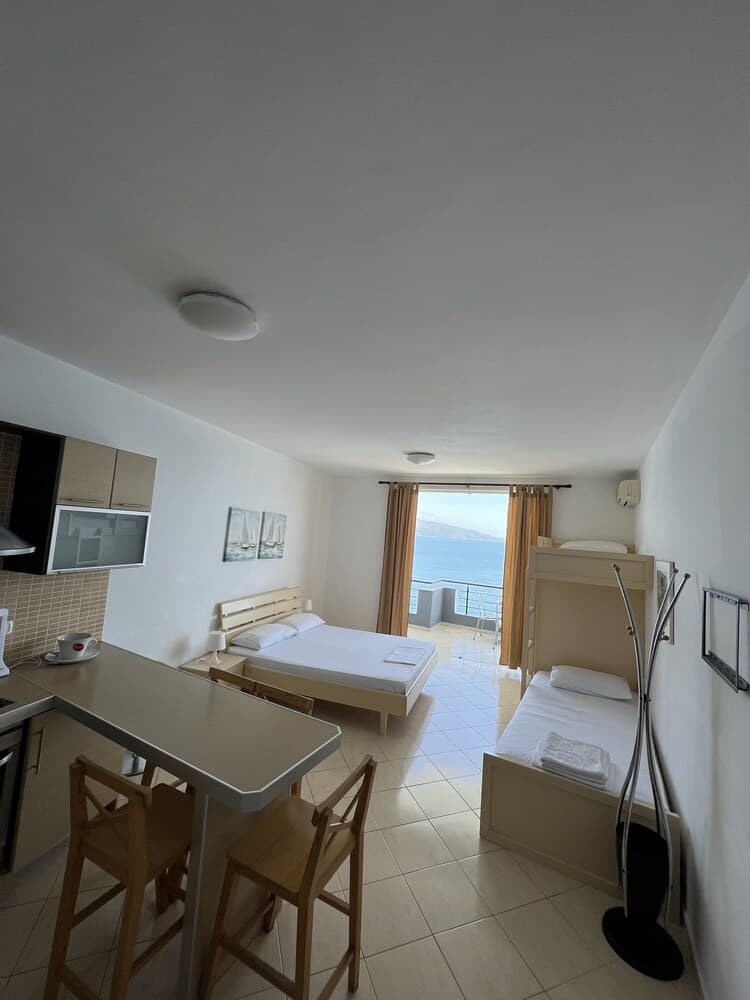 Planet Apartments, Sarandë, photo 5