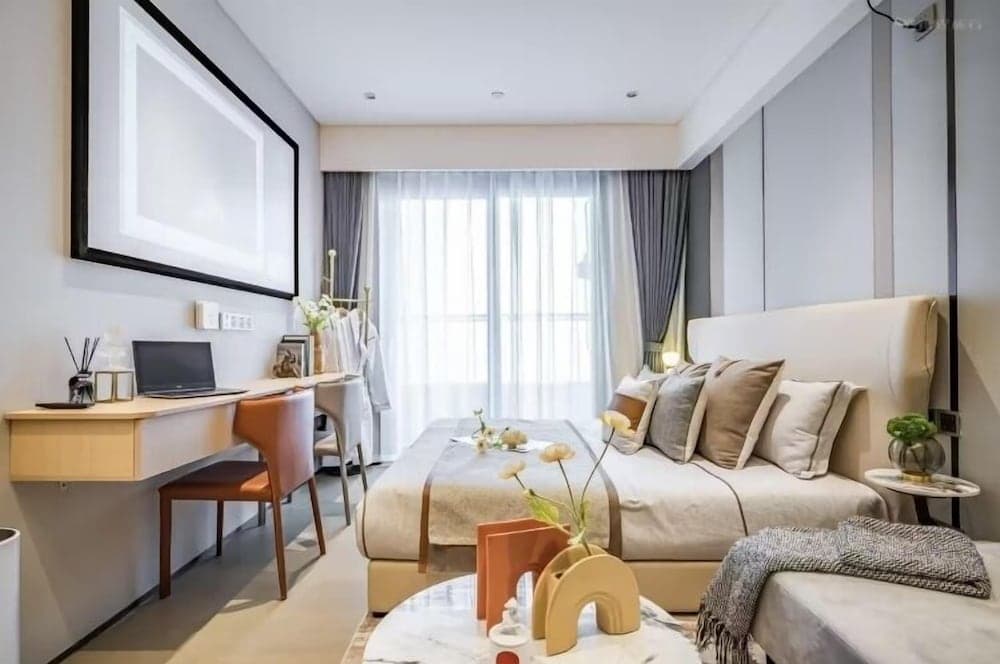 Raffles Executive Apartment, photo 2