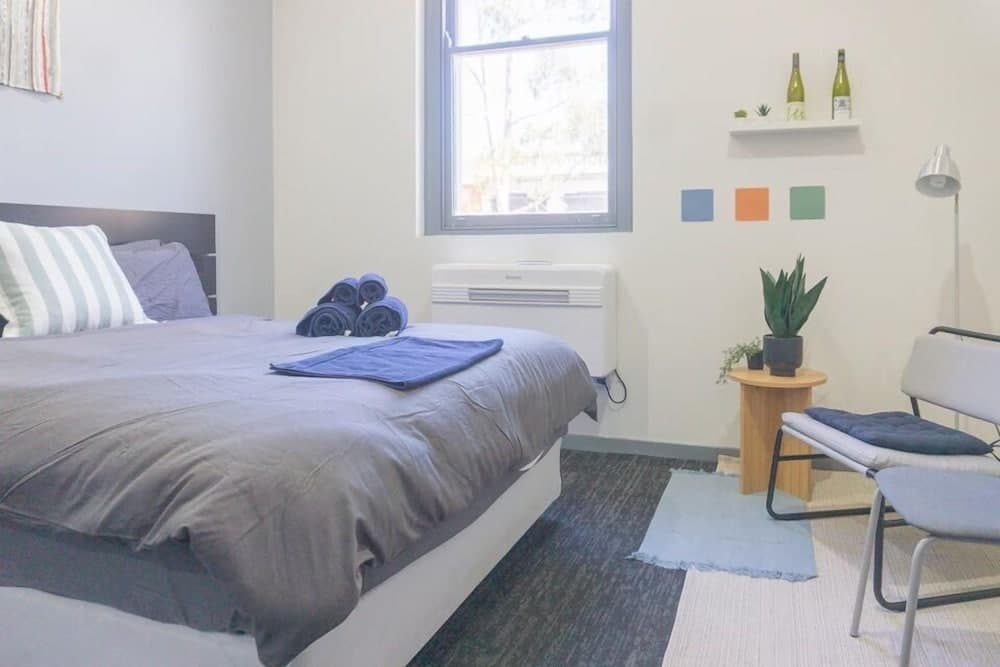 Melbourne Studio Apartments Hotel @ 138 Elgin Carlton, Carlton
