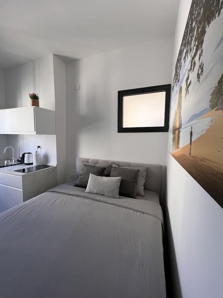 White Door Apartments, Haifa, photo 2