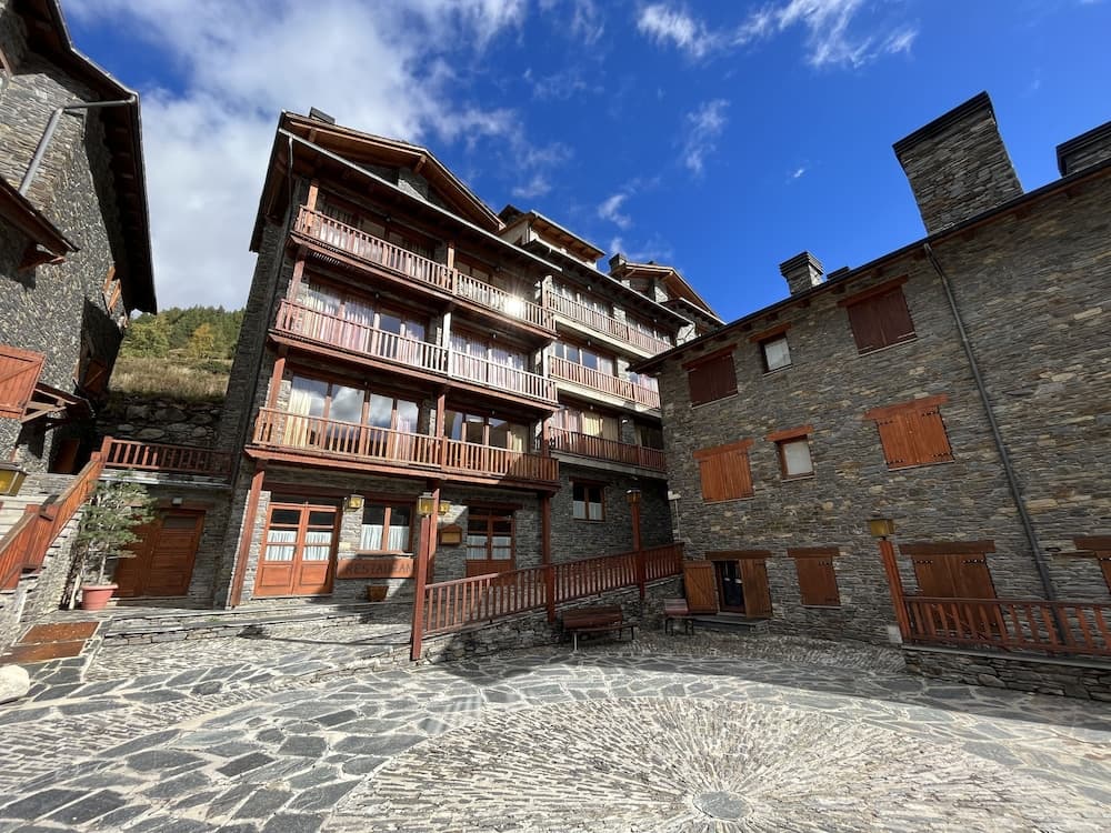Wuau! Apartaments Font del Poble, Ransol