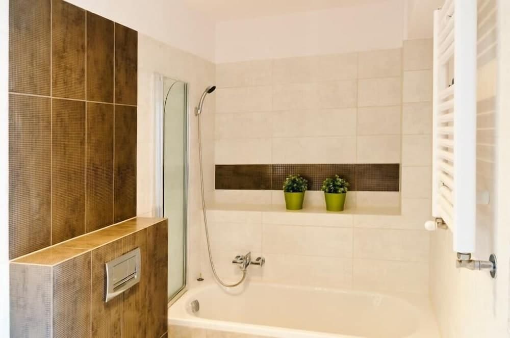 Aparthotel Apartments Wrocław, Wroclaw, photo 6